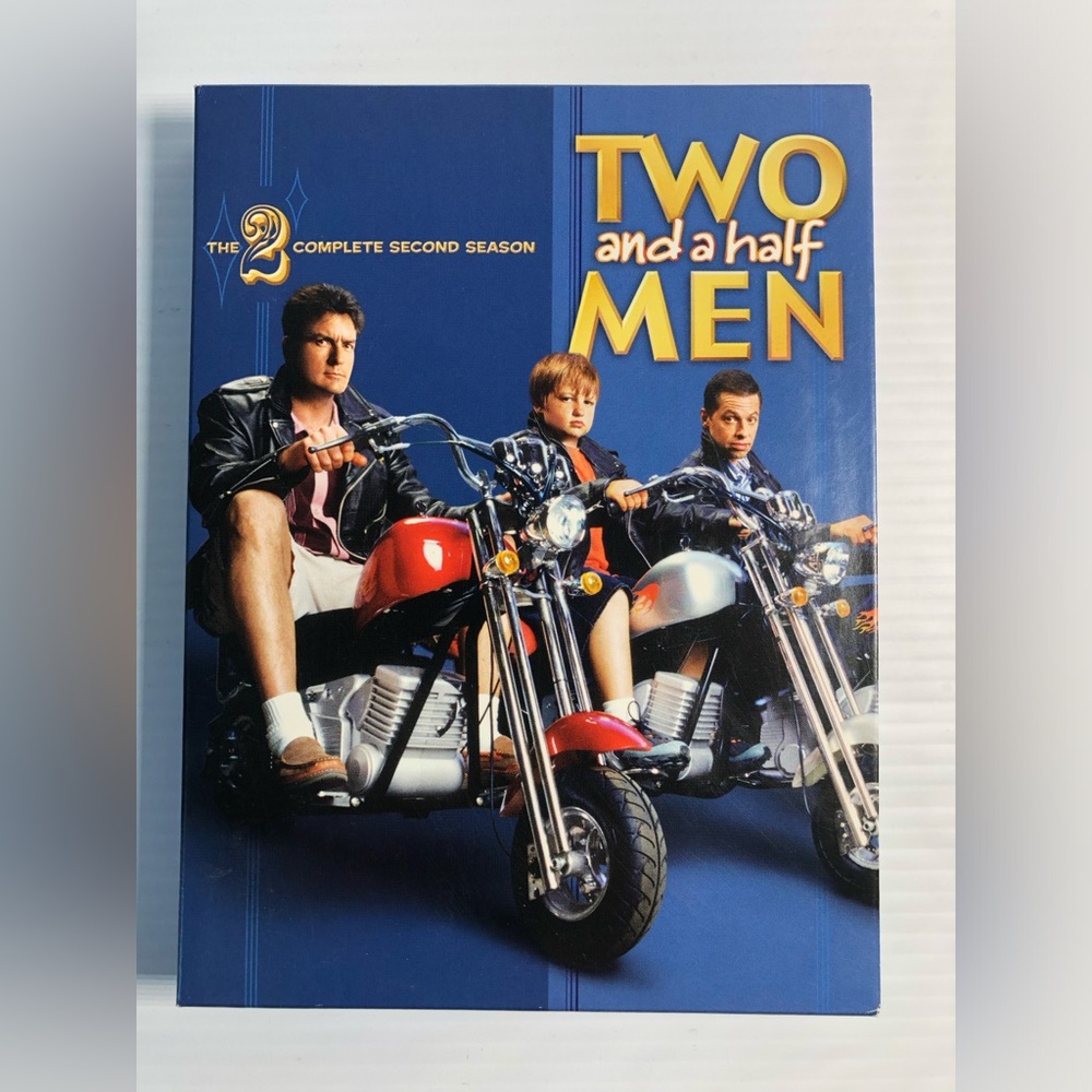 Two and a half Men Season 2 DVD